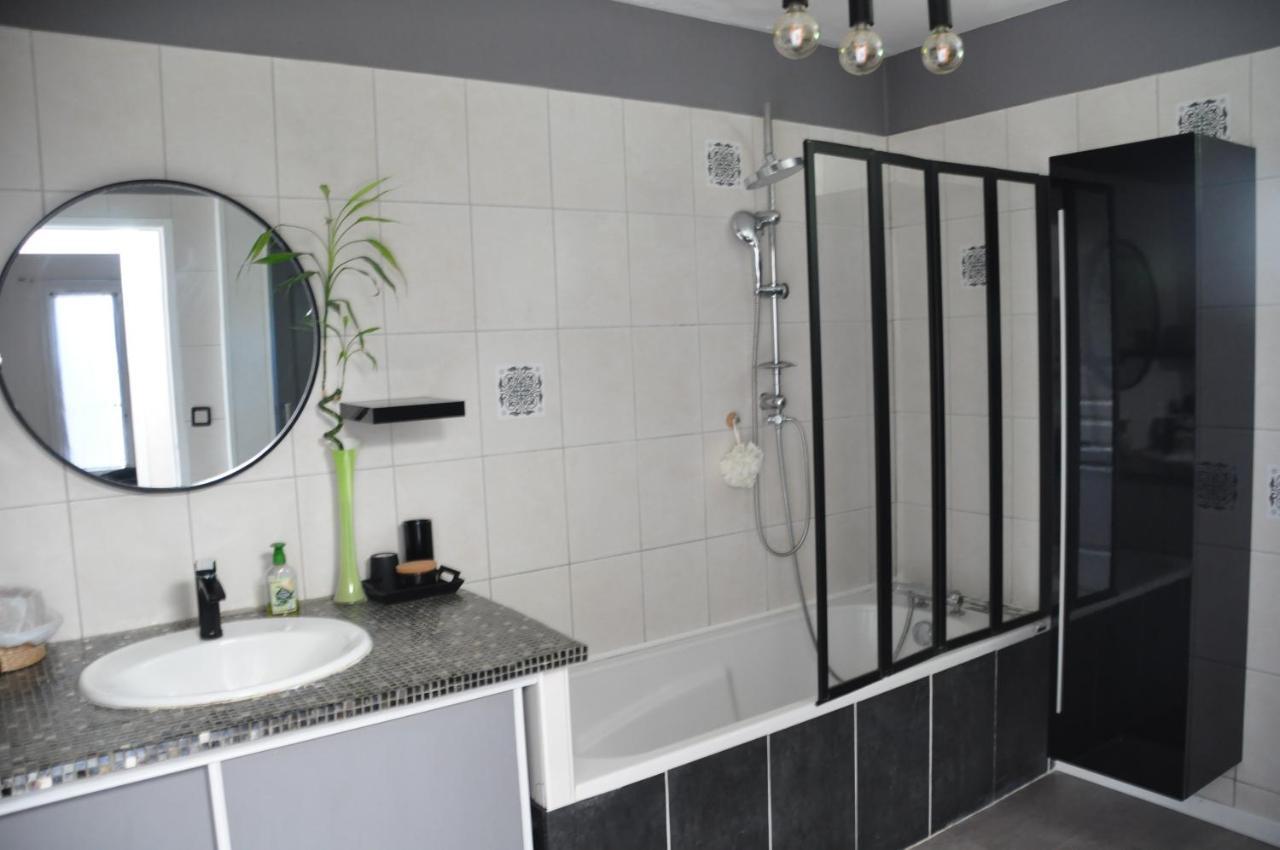 Maison Avec Piscine, Jaccuzi, Hammam A 800 M Du Lac Gastes Zewnętrze zdjęcie